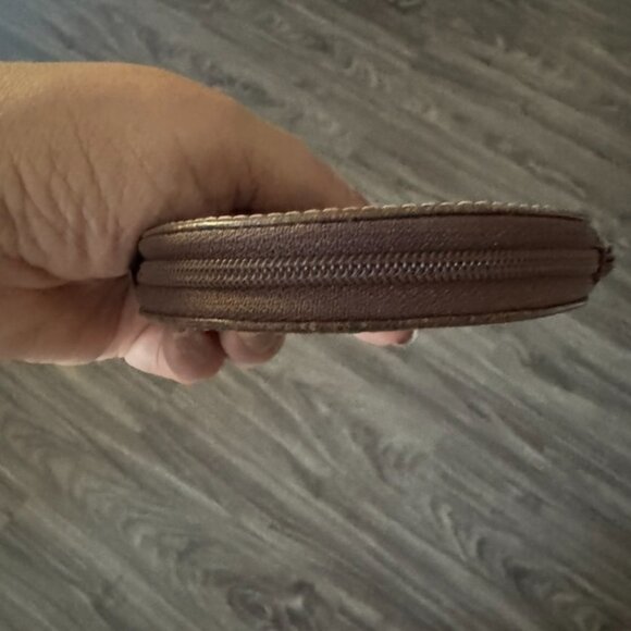 Gucci GG Round Coin purse in Brown Leather - Picture 6 of 7